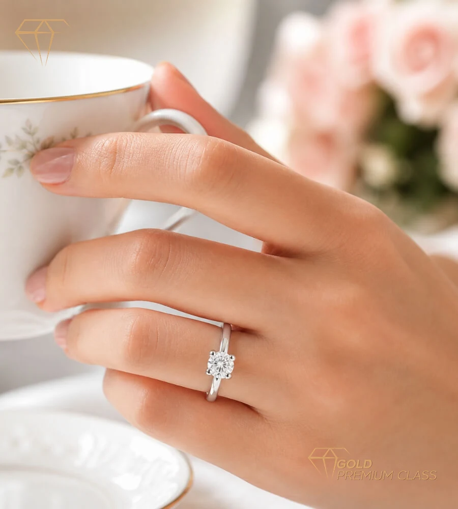 Anillo Brillo Eterno Solitario 18k — look 1