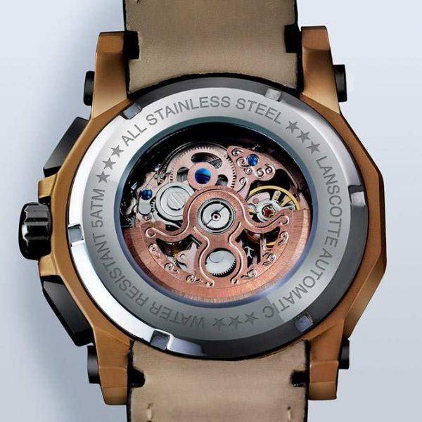 Reloj Ultimate — Skeleton automático oro rosa con maquinaria visible — Vista 3